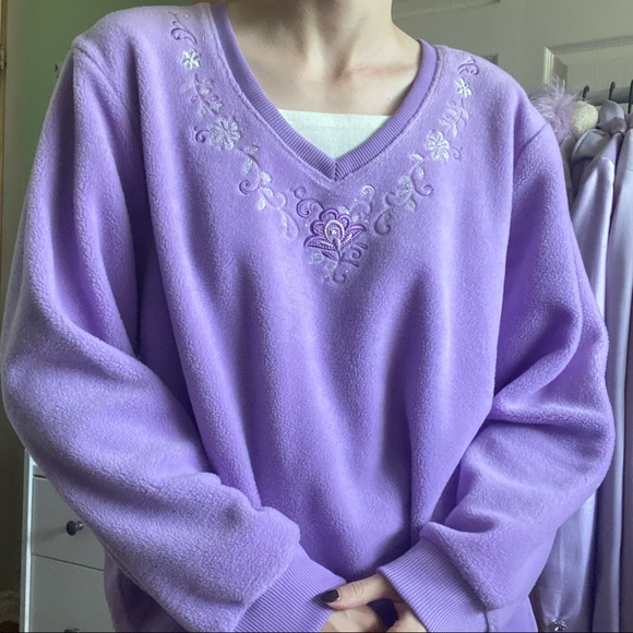 ✨SOLD✨ lavender sweater 💜 - Picture 4 of 10